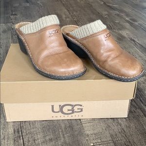 Women’s UGG wedge clog.